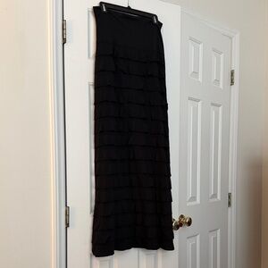 Max Edition Black Tiered Ruffle Maxi Skirt